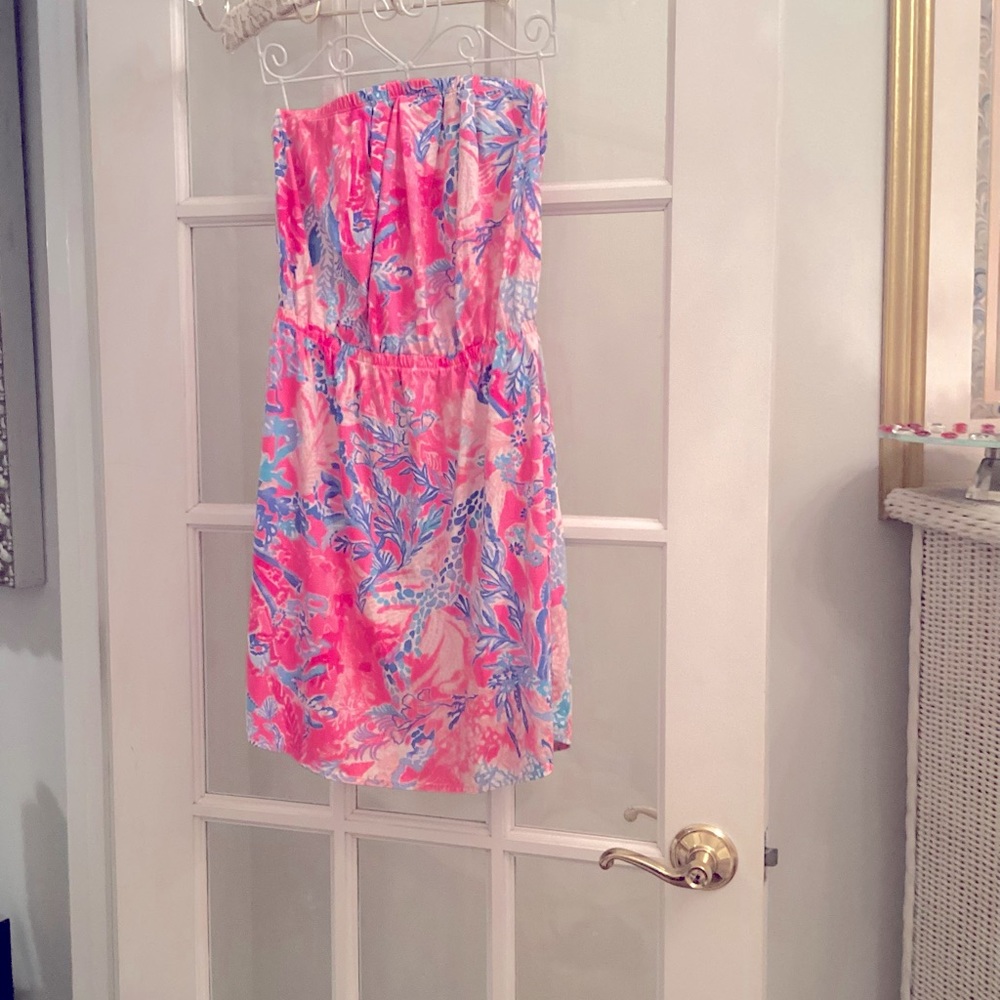 Beautiful Lilly Pulitzer dress great colors Barbie pink!